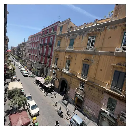 Dimora Don Pasquale Couette-café Naples